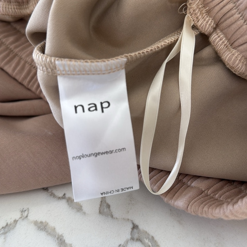 NAP Loungewear Oversized Wide Leg Pants With Tie Hem Tan Color Womens Size Large - Picture 12 of 16